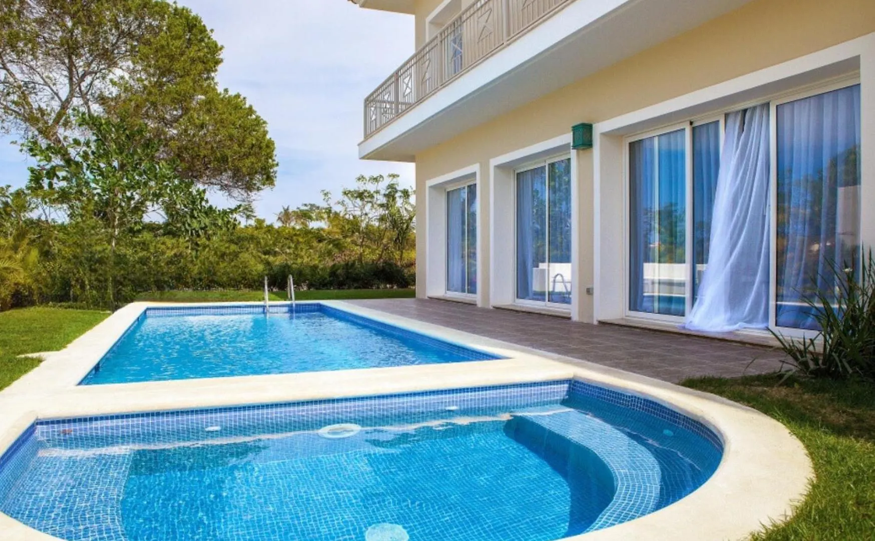 Luxury Villa Iberosta Del Mar - 4Bdr, Private Beach, Pool & Jacuzzi Πούντα Κάνα