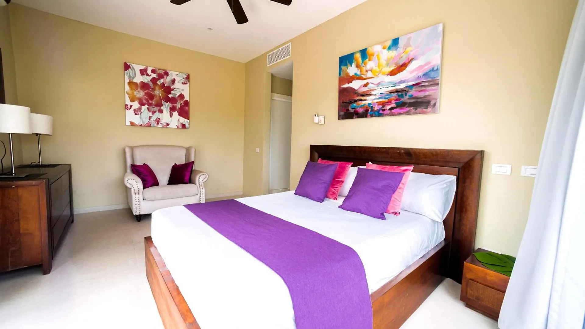 Luxury Villa Iberosta Del Mar - 4Bdr, Private Beach, Pool & Jacuzzi Punta Cana