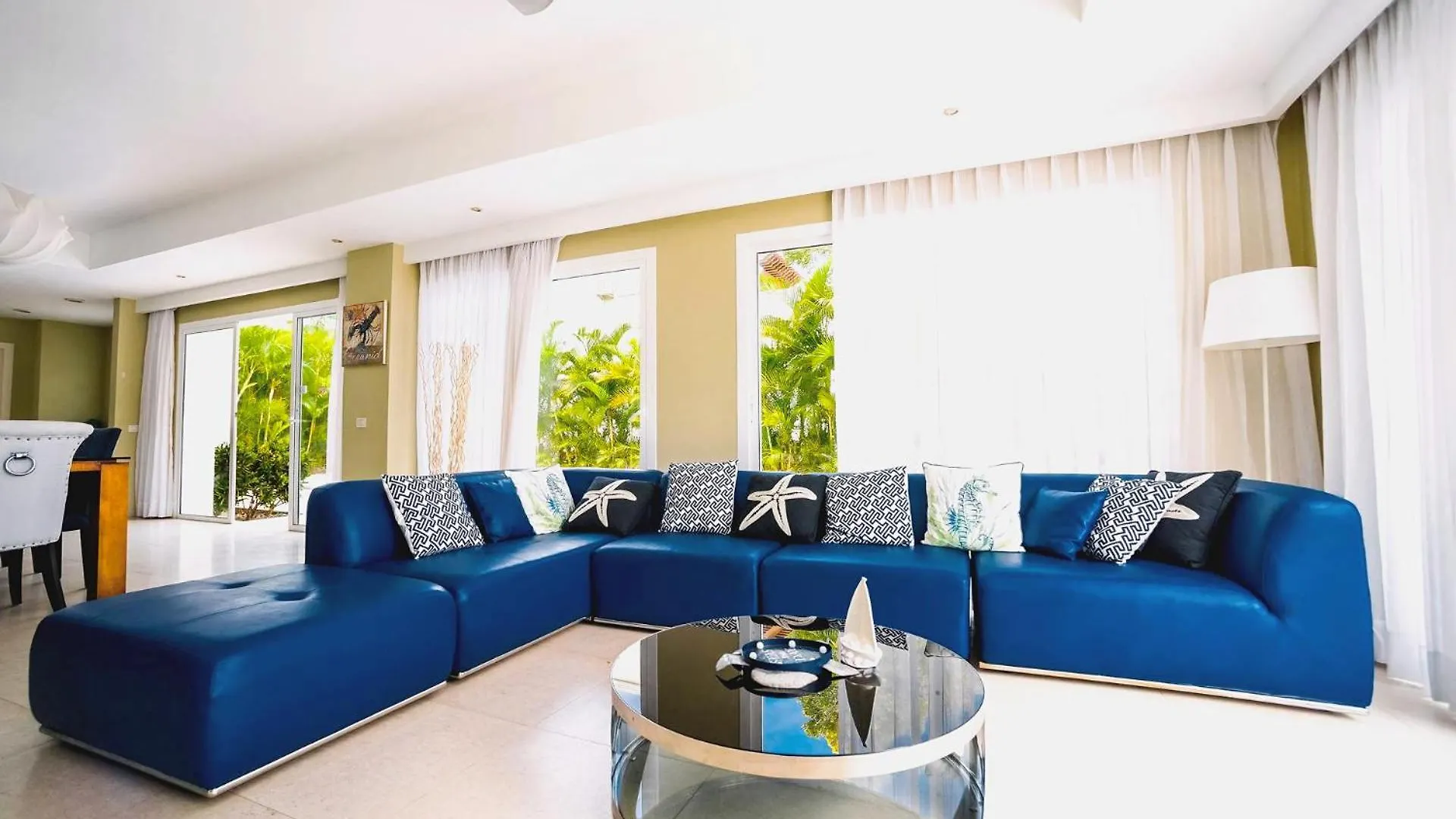 Luxury Villa Iberosta Del Mar - 4Bdr, Private Beach, Pool & Jacuzzi Punta Cana